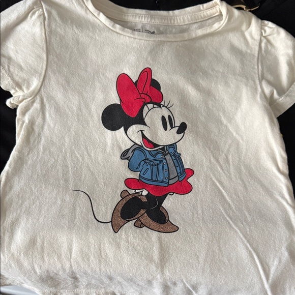 Disney Minnie Mouse Cream T-Shirt with Red Accents - Picture 1 of 3